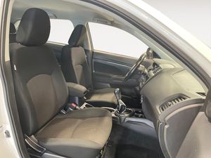 Mitsubishi ASX bild 15