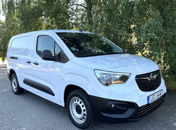 Opel Combo 130 HDI Automat Långt Skåp L2, Drag - 2024