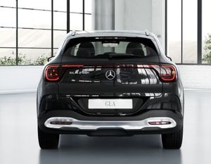 Mercedes GLA350 bild 4