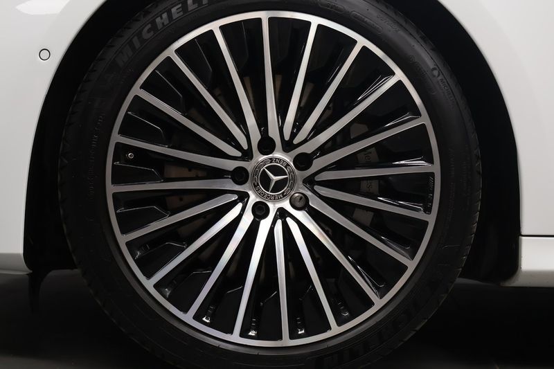 Mercedes E300 bild 6