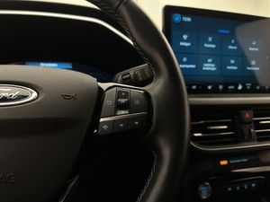 Ford Kuga bild 15
