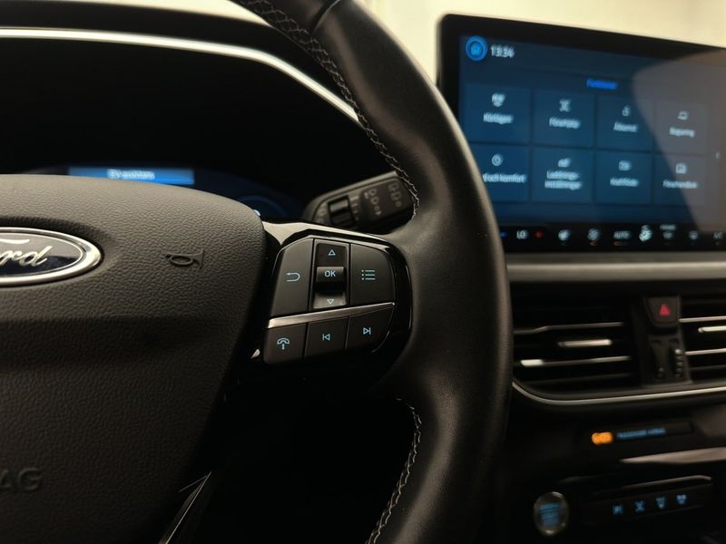 Ford Kuga bild 15
