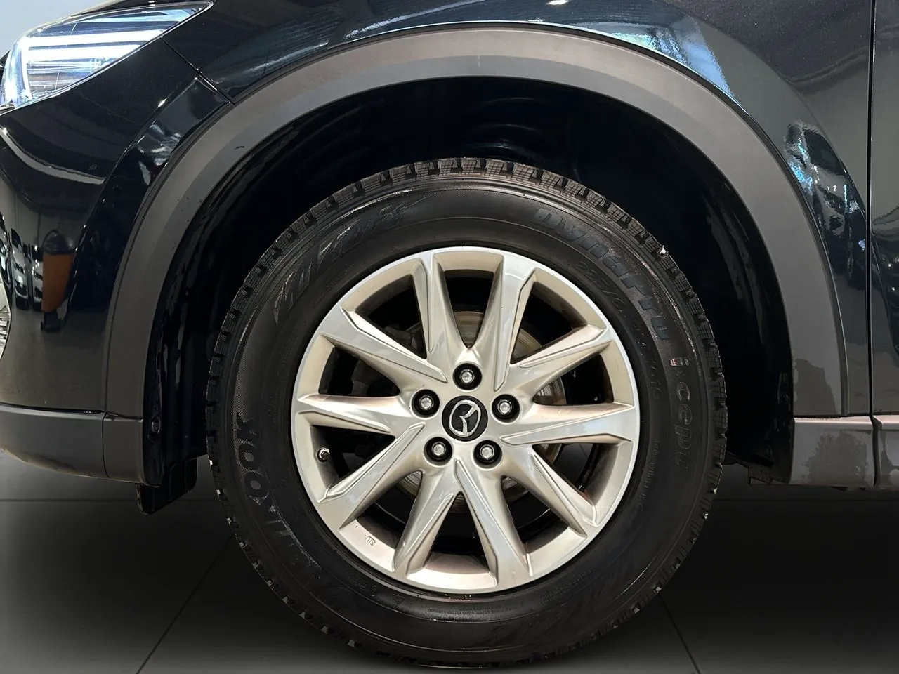 Vehicle image 13