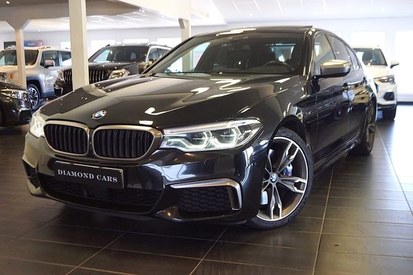 BMW M550 i xDrive Sedan B&W Taklucka Soft Close Night Vision Head-Up - 2018
