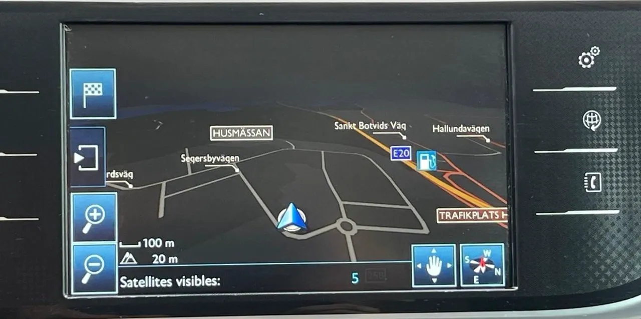 Vehicle image 20