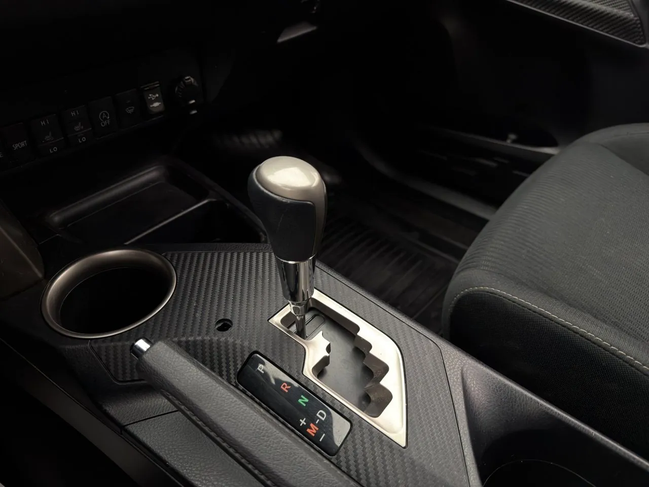 Vehicle image 24