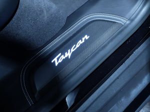 Porsche Taycan bild 11