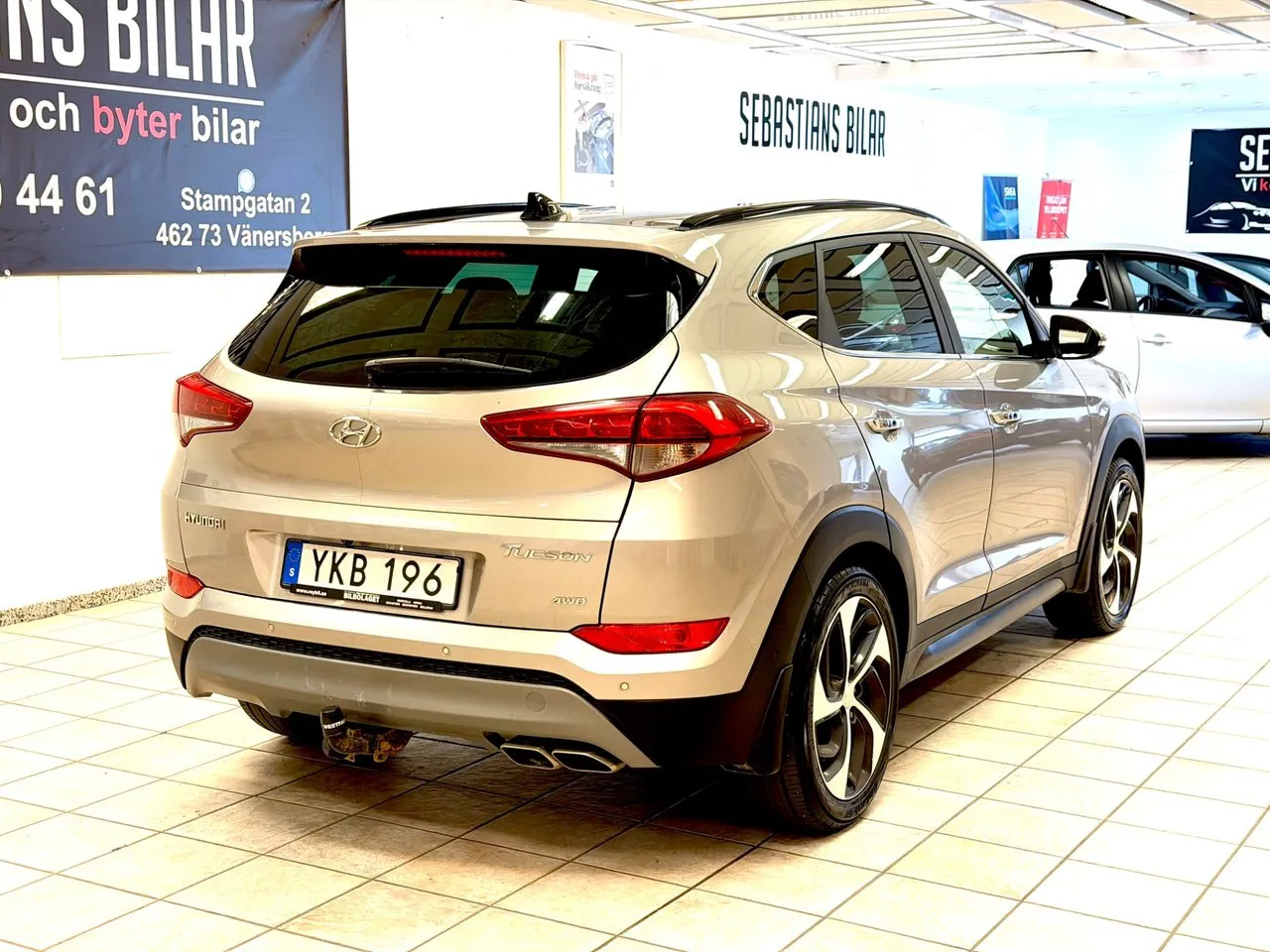 Vehicle image 2