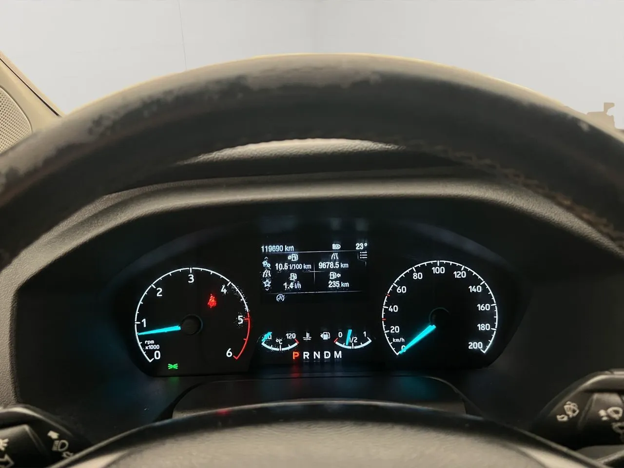 Vehicle image 20