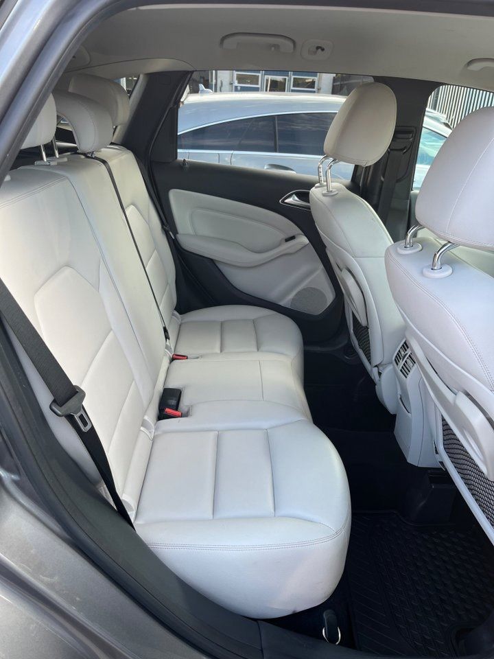 Mercedes B200 bild 9