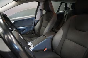 Volvo V60 bild 5