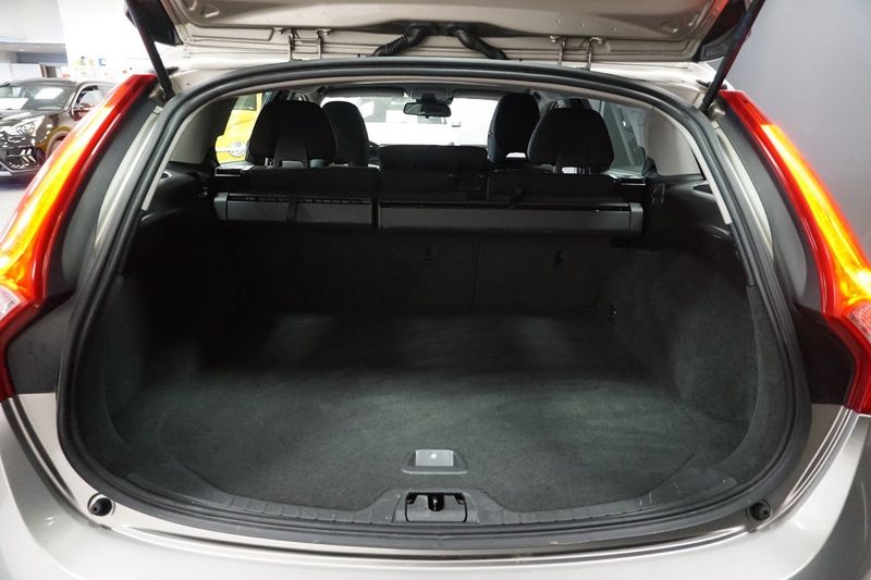 Volvo V60 bild 16