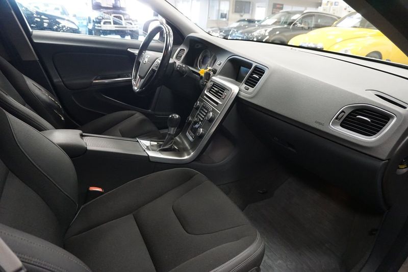 Volvo V60 bild 9