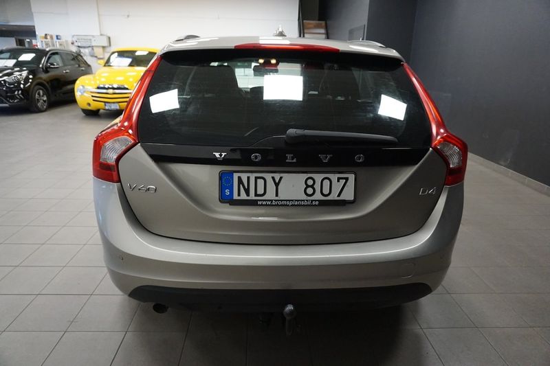 Volvo V60 bild 7