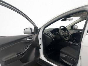 Ford Focus bild 11