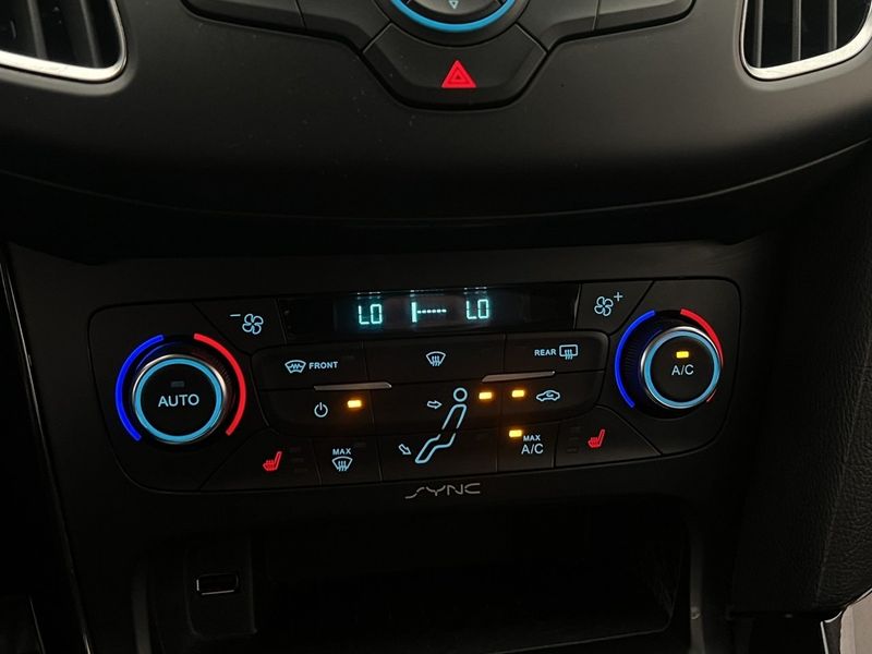 Ford Focus bild 23