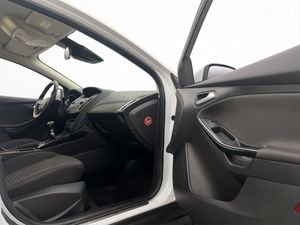 Ford Focus bild 16