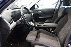 BMW X1 bild 8