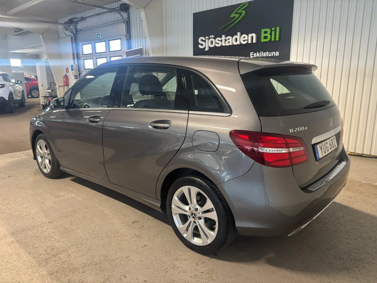 Vehicle image 2