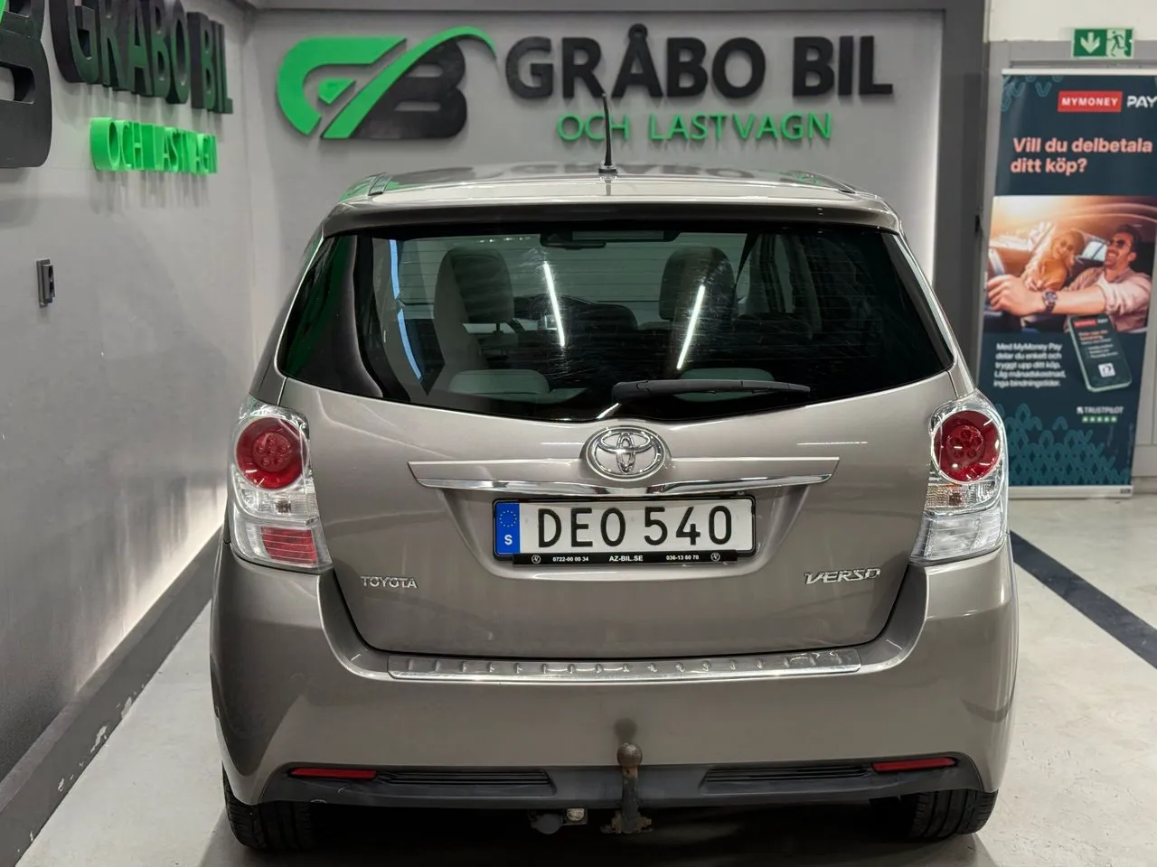 Vehicle image 7