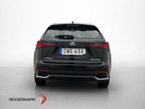 Lexus NX bild 6