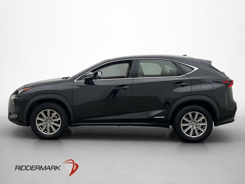Lexus NX bild 4