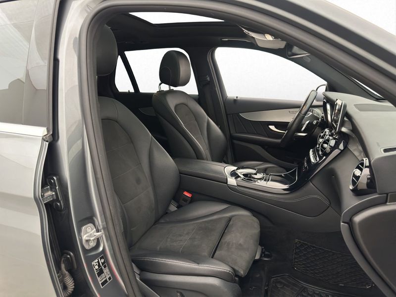 Mercedes GLC220 bild 15