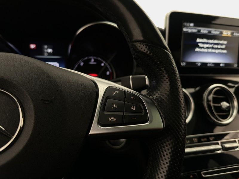 Mercedes GLC220 bild 21