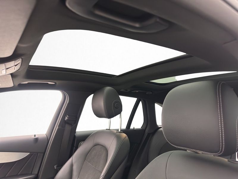 Mercedes GLC220 bild 18