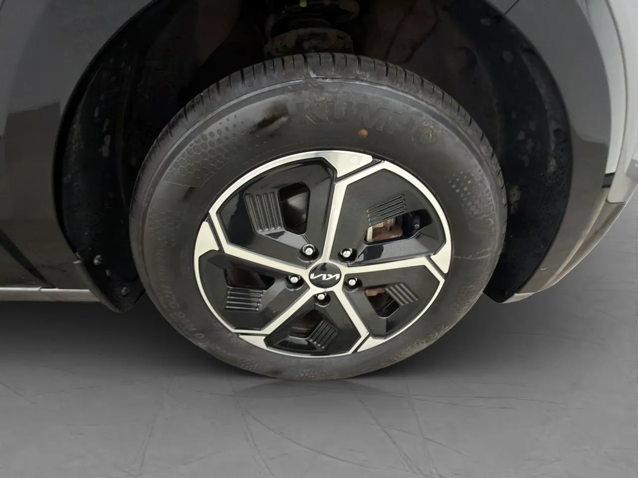 Vehicle image 31