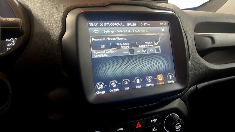 Jeep Renegade bild 17