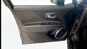 Jeep Renegade bild 11