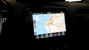 Jeep Renegade bild 13