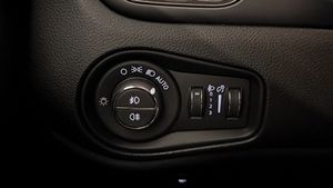 Jeep Renegade bild 20