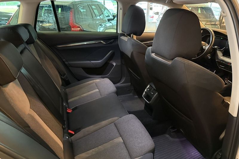 Skoda Octavia bild 13