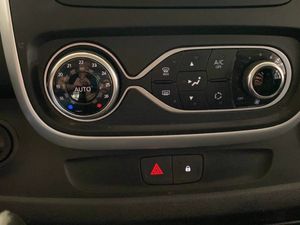 Renault Trafic bild 13