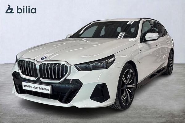 BMW 530 e xDrive Touring M-Sport Business | B&W | Head-Up | Drag - 2025