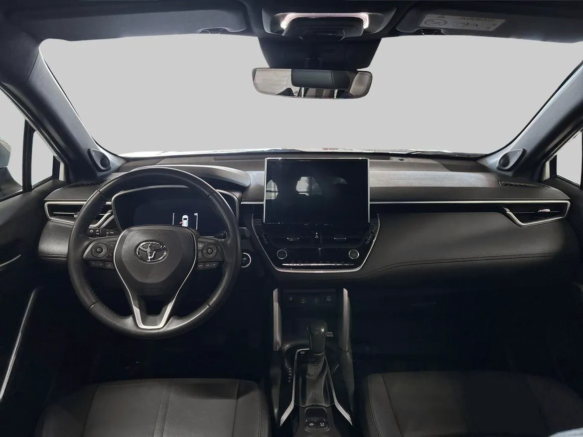 Vehicle image 11