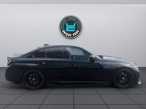BMW 330 bild 3