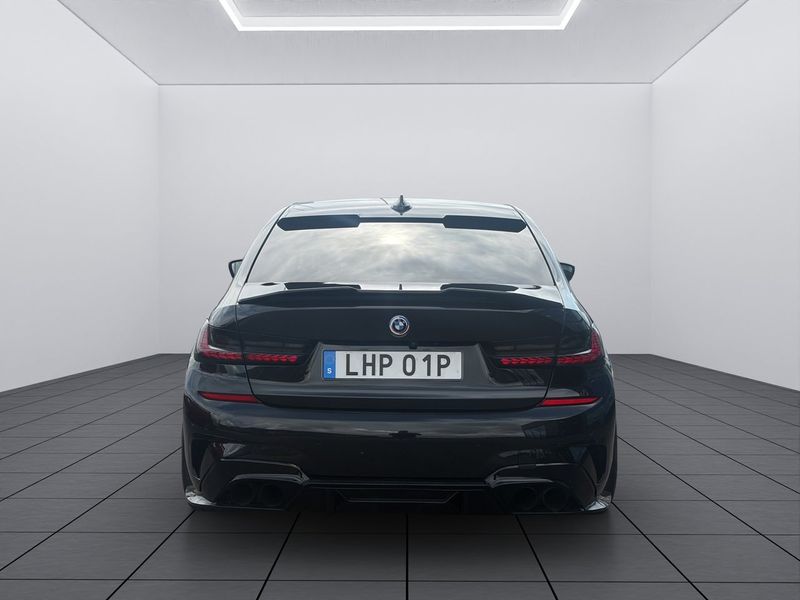 BMW 330 bild 5