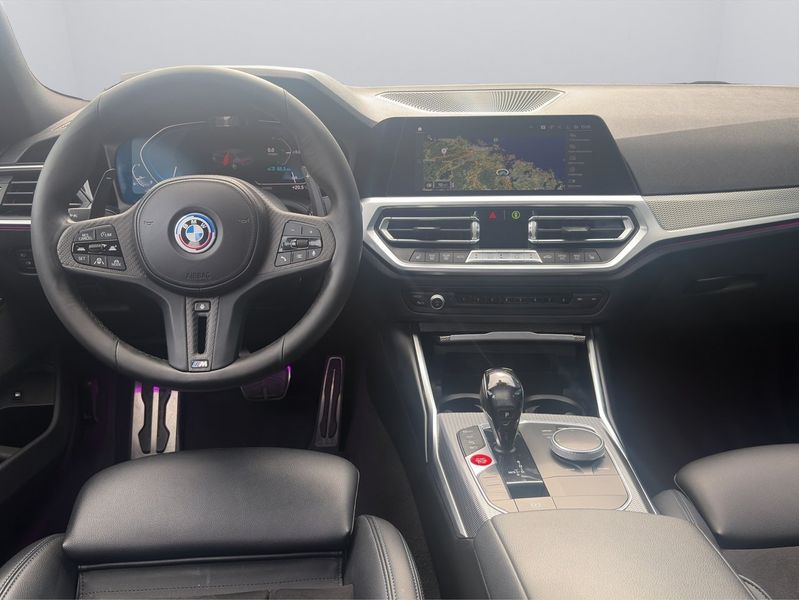 BMW 330 bild 14