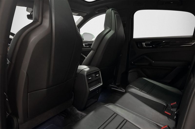 Porsche Cayenne bild 12