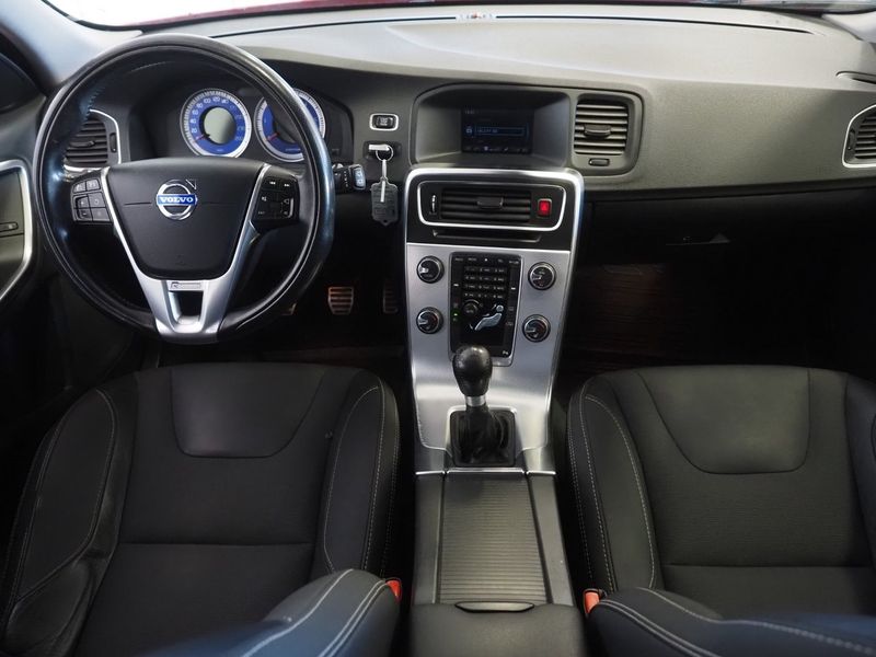 Volvo V60 bild 13