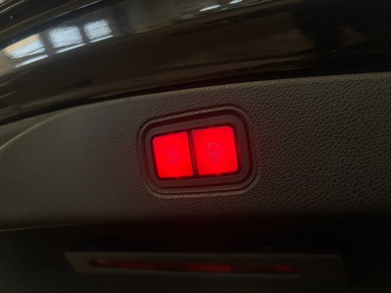 Mercedes E200 bild 18