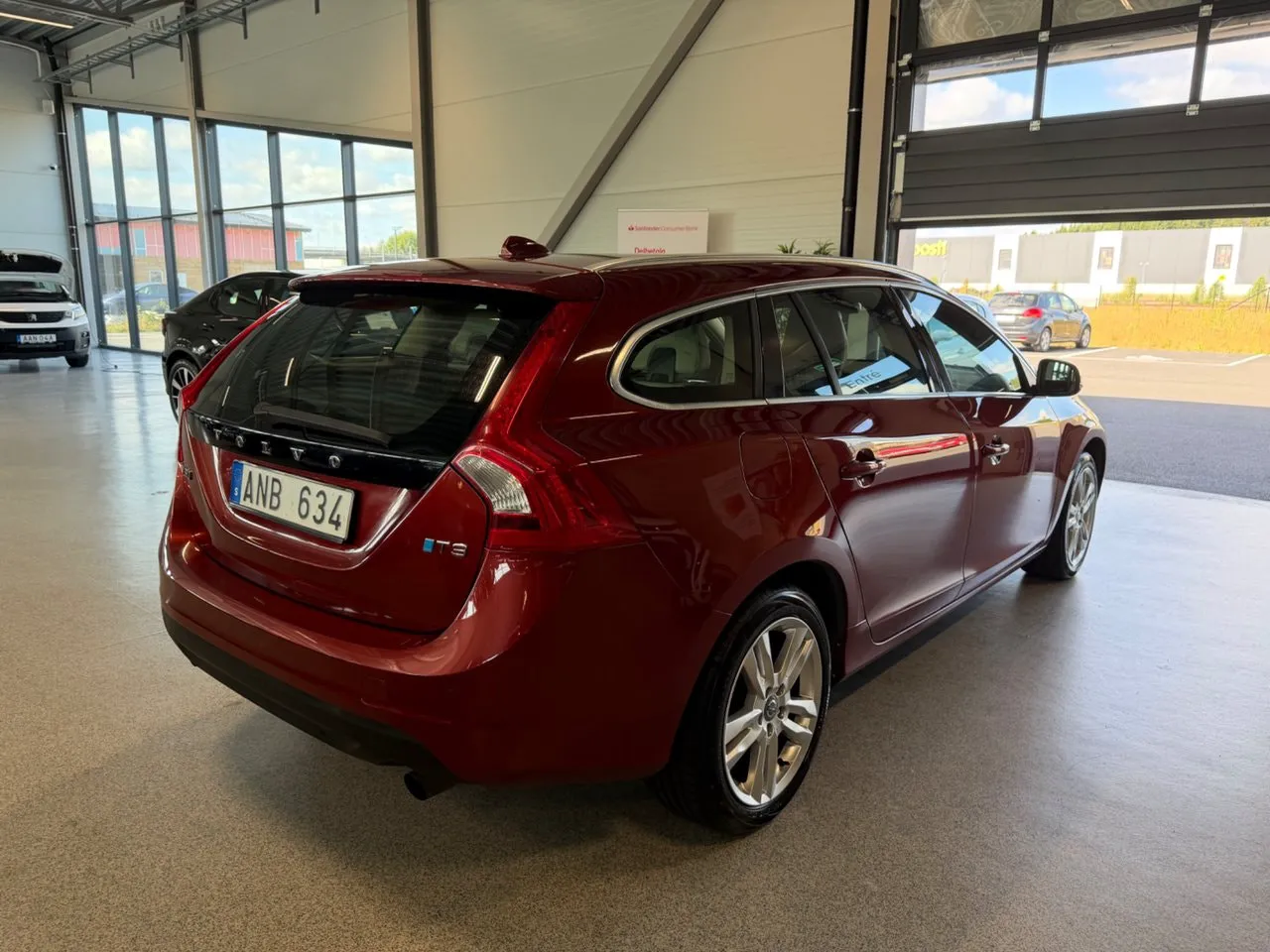 Vehicle image 2