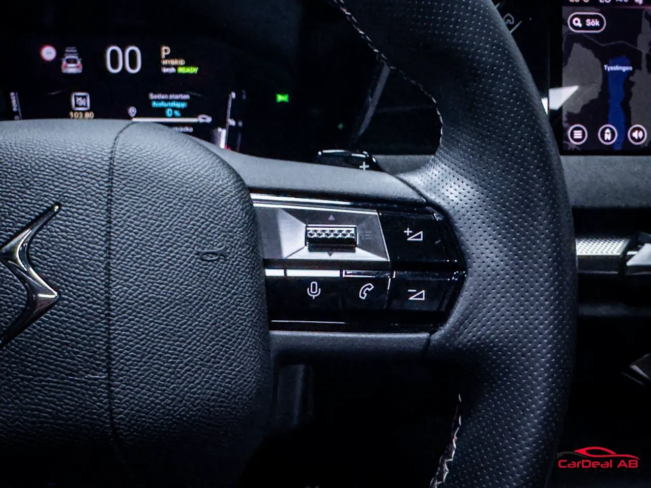 Vehicle image 24