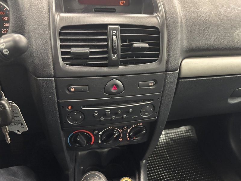 Renault Clio bild 10