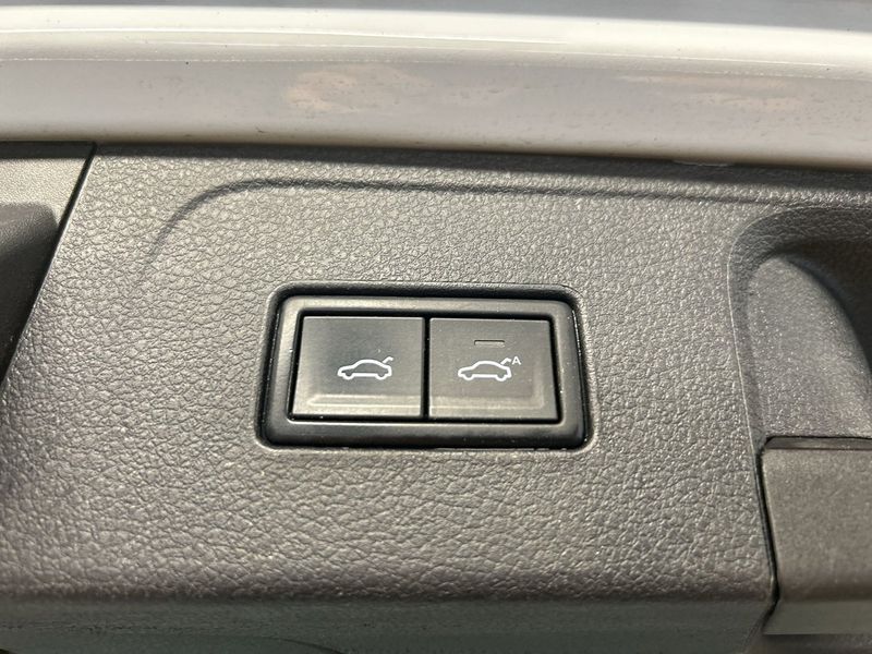 Volkswagen Passat bild 18