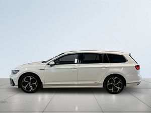 Volkswagen Passat bild 4
