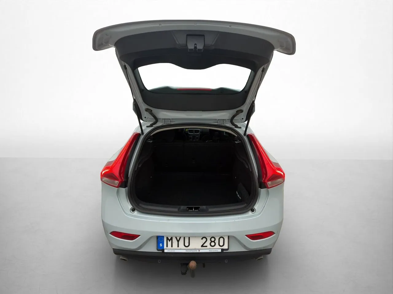 Vehicle image 23